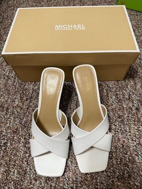 Michael Kors White Leather Slide Sandals Block Heel Size 6.5M